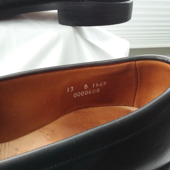 Allen Edmonds Black Newport Loafer Men's Shoes - Picture 2 of 7